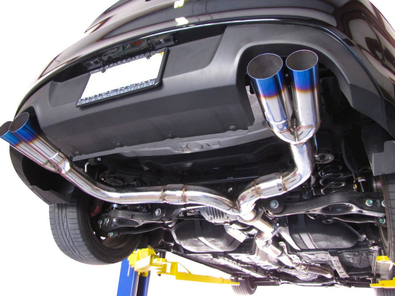 ISR Performance - Escape de carrera - Hyundai Genesis Coupe 3.8L V6 09+ (IS-RCE-GEN38)