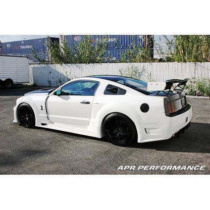 APR Performance - Ford Mustang S197 GT-500 / GT-500KR Kit aerodinámico de fuselaje ancho 2007-2009 (AB-265000)