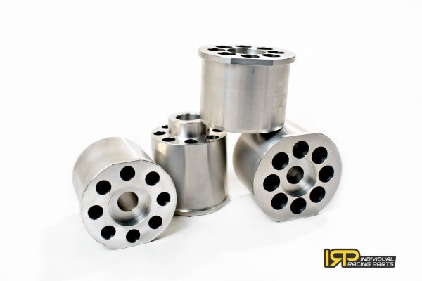 IRP - Buchas de alumínio do subquadro traseiro BMW E8x, E9x (não modelos M) (IRPRSB-90AL) 
