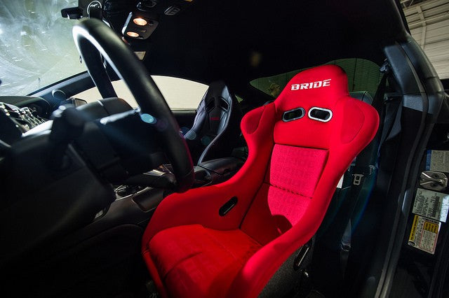 Planted Seat Bracket - FORD MUSTANG (2015+)