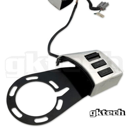 GKTech - Z33 350Z/G35 SUPORTE DE RELOCAÇÃO DE CONTROLE DE VOLANTE (RELO-)