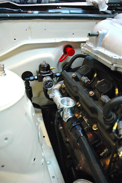 Chase Bays - Kit de línea de combustible - Nissan 240sx S13 / S14 / S15 con VQ35DE (CB-N-VQ-FPR) 