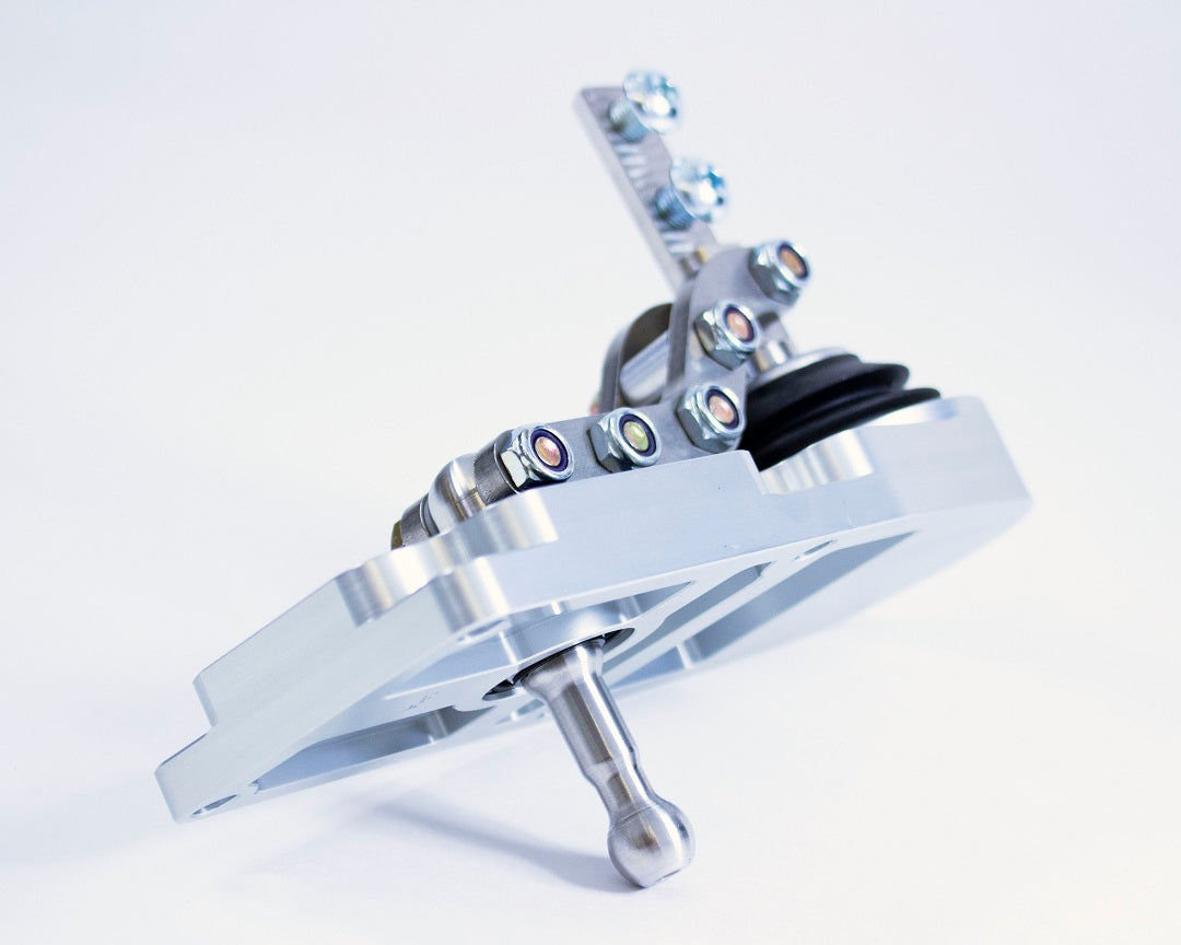Sikky Manufacturing - TR6060 Palanca de cambios de tiro corto para reubicación de 4″ (SM-SH-6060-4)