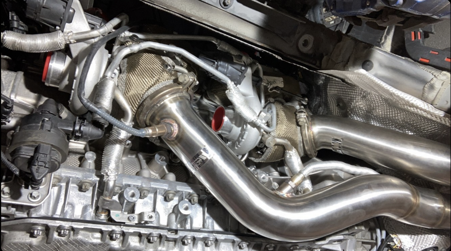 Funk Motorsport - F83 BMW M4 TURBO COBERTOR