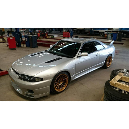 APR Performance - Universal Hood Vents Narrow (pair) (CF-100002)
