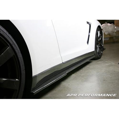 APR Performance - Nissan GTR R35 Side Rocker Extensions 2008-16 (FS-603508)