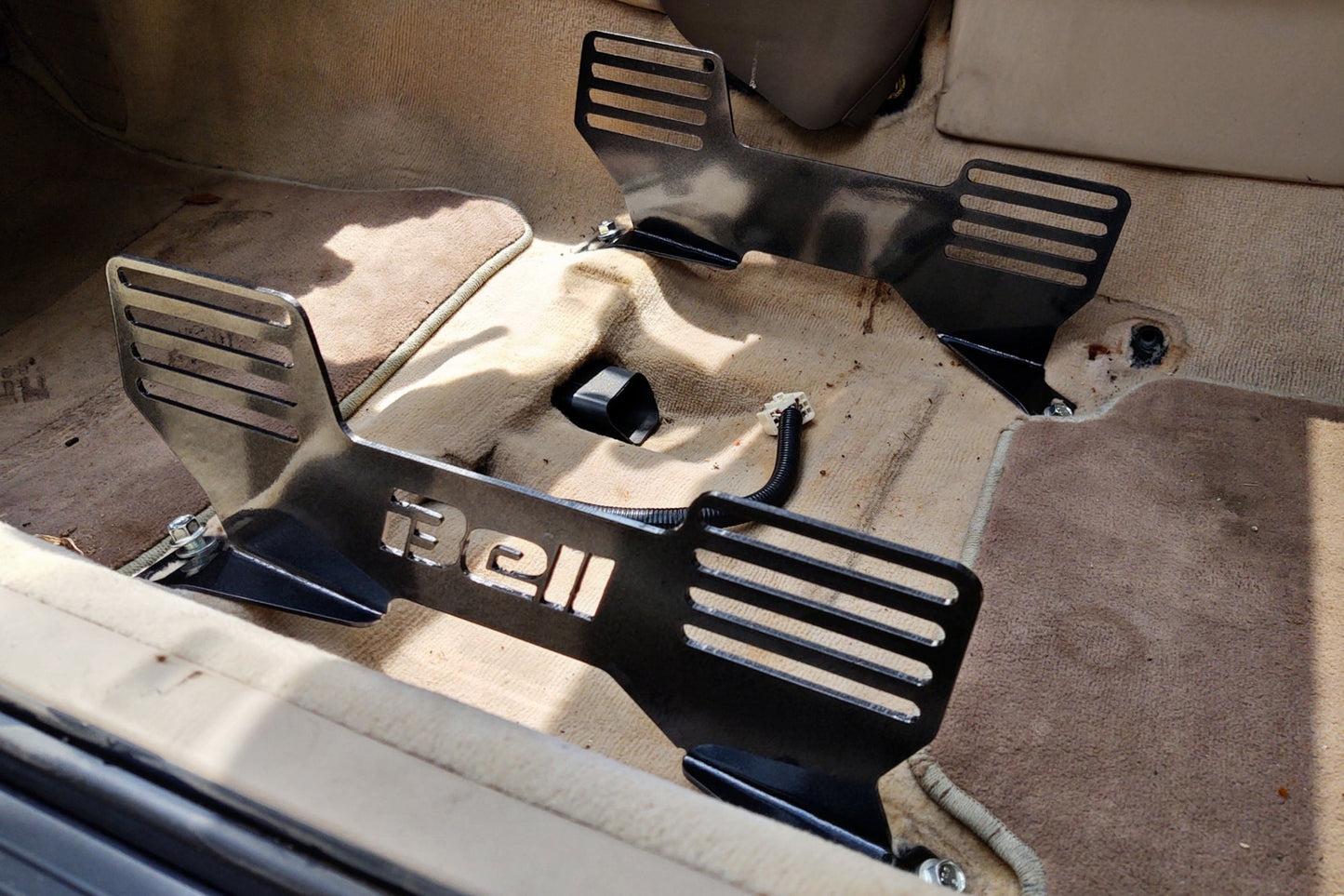 Bell Raceworks - Lexus sc300/400 side mount bucket seat brackets