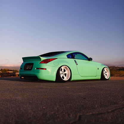 KBD - Nissan 350Z 2003-2008 ING Estilo Labio trasero de poliuretano de 1 pieza (37-2121)