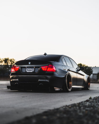 STREETFIGHTER LA - KIT DE CARROCERÍA ANCHA BMW E90