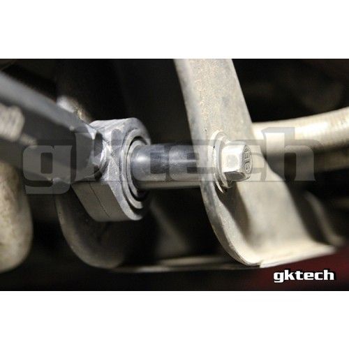 GKTech - 240SX/SKYLINE INSERTOS DE BUCHA DE HASTE DE TENSÃO OFFSET (CSTR-ENDX) 