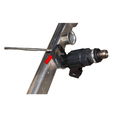 Race German -  BMW Injector Retaining Clips