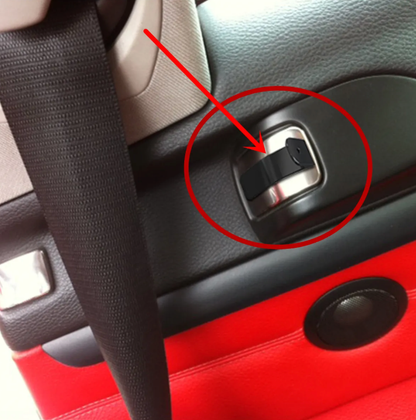 Race German -  Race German E92 Seat Belt Extender Grabber